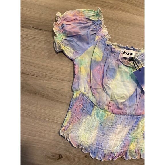 NWT, Abound Women's multicolor puff sleeve cropped spring top size small - Picture 2 of 7